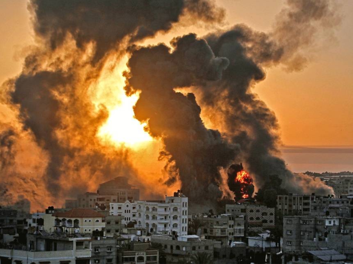 استشهاد 8 فلسطينيين في قصف للاحتلال الإسرائيلي على قطاع غزة استشهاد 8 فلسطينيين في قصف للاحتلال الإسرائيلي على قطاع غزة