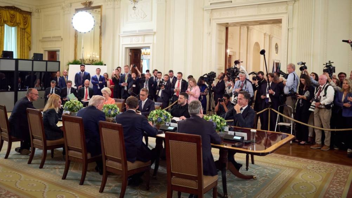 «البيت الأبيض»: بوتين وافق على المرحلة التالية والتنسيق جارٍ