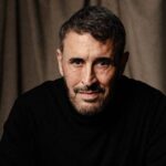 كاظم الساهر يعد جمهوره بأغانٍ مليئة بالمفاجآت في حفله بجدة اليوم