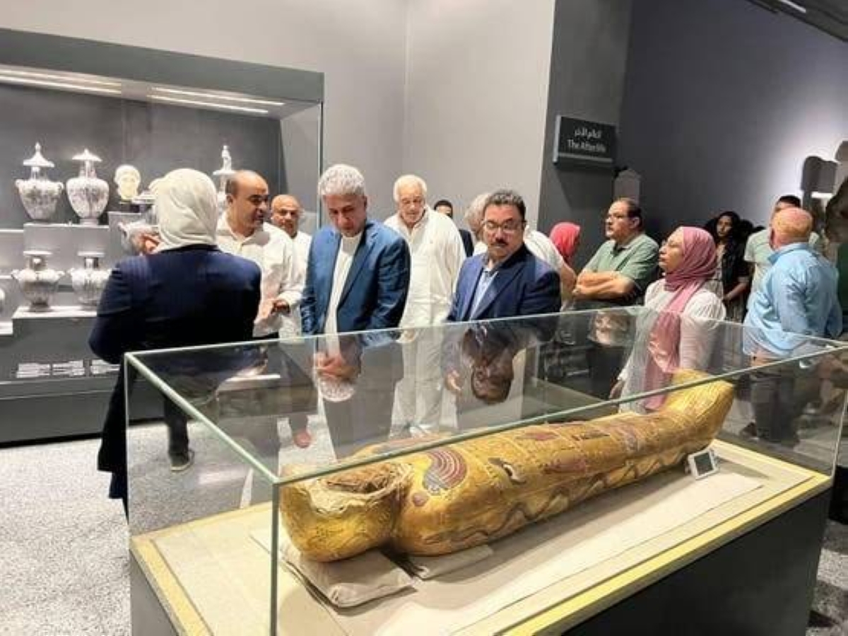 1100 كتاب و86 قطعة أثرية.. مصر تفتح معرض «أسرار المدينة الغارقة» بالإسكندرية 1100 كتاب و86 قطعة أثرية.. مصر تفتح معرض «أسرار المدينة الغارقة» بالإسكندرية