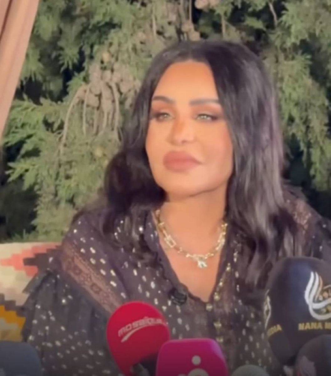 أحلام تدخل في نوبة بكاء أثناء حديثها عن أنغام بعد تعرضها لوعكة صحية أحلام تدخل في نوبة بكاء أثناء حديثها عن أنغام بعد تعرضها لوعكة صحية