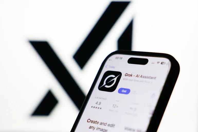 فضيحة تسريب.. «غروك» ينشر محادثات مئات الآلاف من المستخدمين