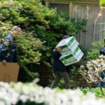 رداً على اقتحام منزل مستشاره السابق.. ترمب: شاهدت الخبر على التلفزيون !