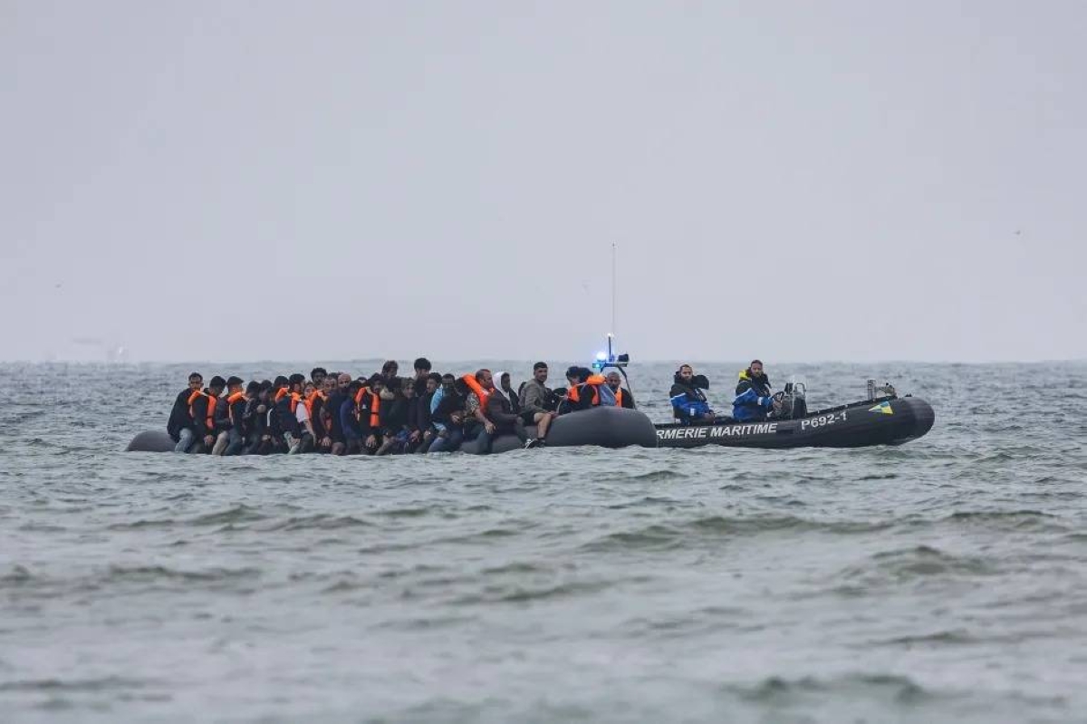 غرق 3 شقيقات في قارب مهاجرين من ليبيا إلى إيطاليا غرق 3 شقيقات في قارب مهاجرين من ليبيا إلى إيطاليا