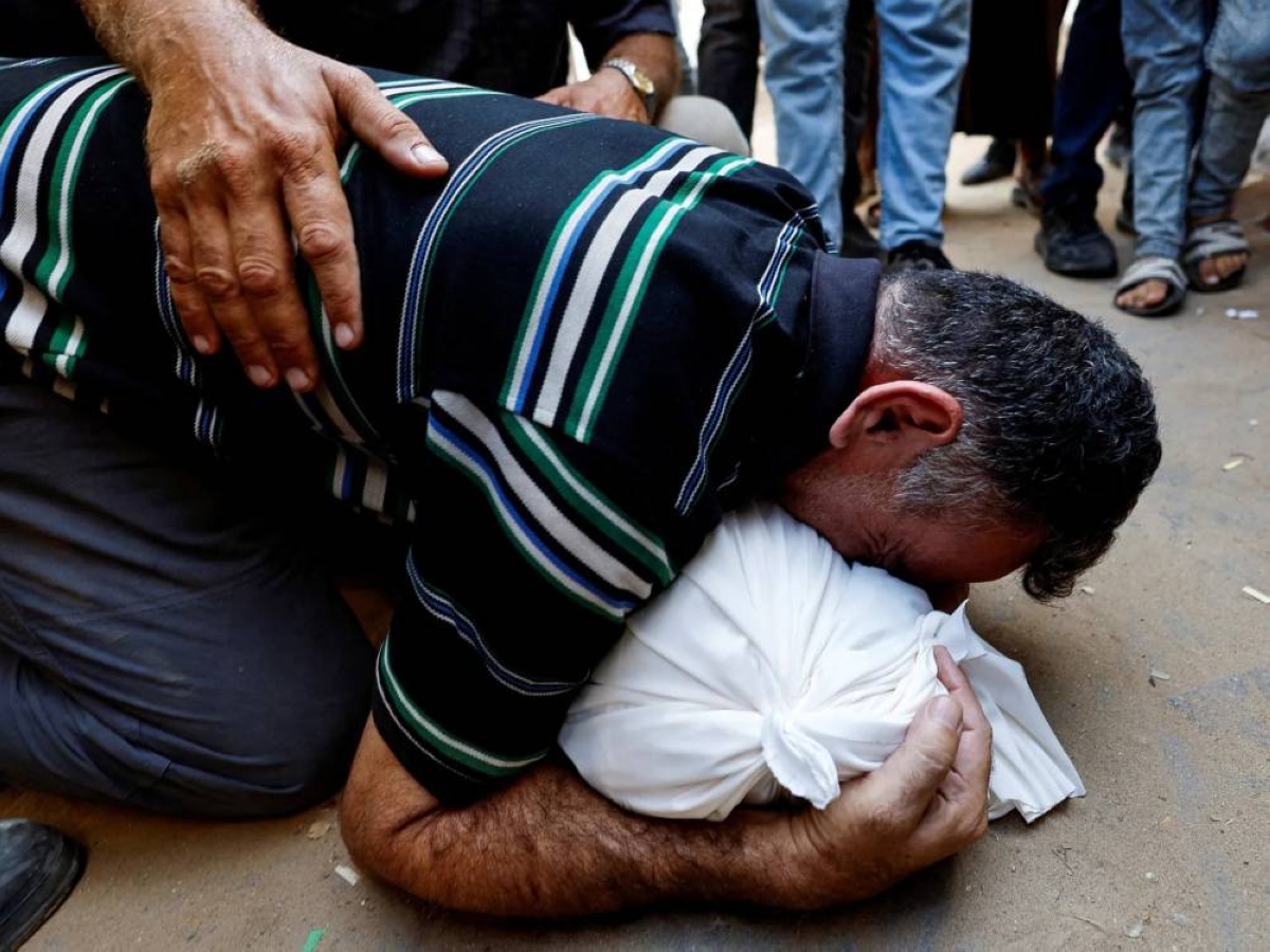 «الأونروا»: غزة تعيش الجحيم.. ورئيس الأركان الإسرائيلي يطالب نتنياهو بإنجاح الصفقة «الأونروا»: غزة تعيش الجحيم.. ورئيس الأركان الإسرائيلي يطالب نتنياهو بإنجاح الصفقة