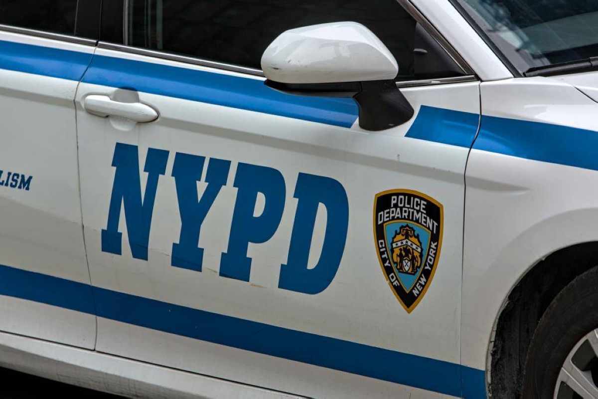 مأساة في برونكس.. إطلاق نار يودي بحياة رجل ويصيب 4 في بطولة كرة سلة مأساة في برونكس.. إطلاق نار يودي بحياة رجل ويصيب 4 في بطولة كرة سلة