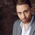 حسام حبيب ينفي عبر «عكاظ» أنباء القبض عليه