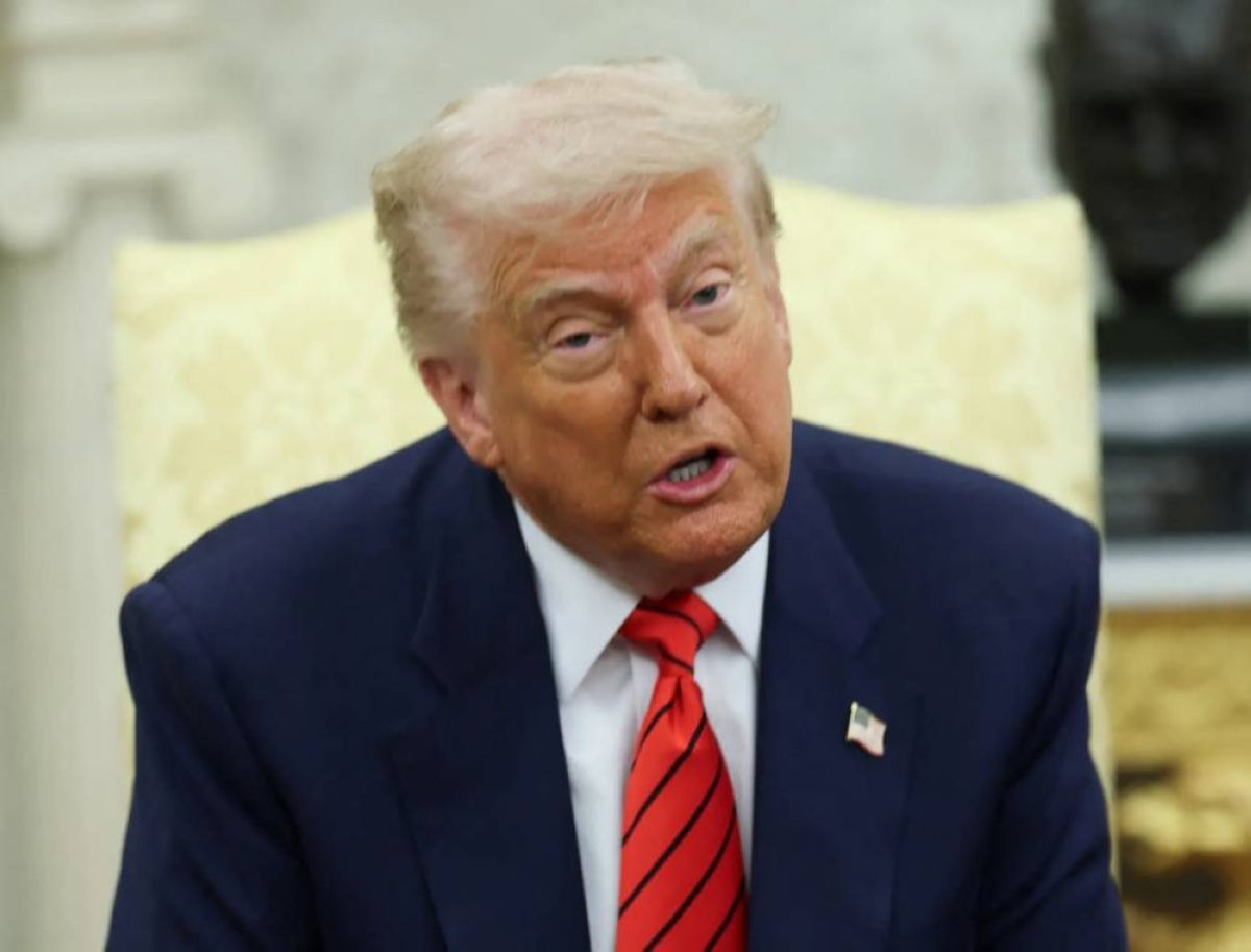 تعليقاً على مجزرة الصحفيين.. ترمب: لست سعيداً ويجب إنهاء «الكابوس» تعليقاً على مجزرة الصحفيين.. ترمب: لست سعيداً ويجب إنهاء «الكابوس»