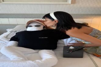 مفاجأة داخل غرفة مهيرة عبدالعزيز في الفندق