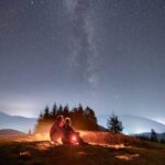 فوائد التحديق في السماء ليلاً: