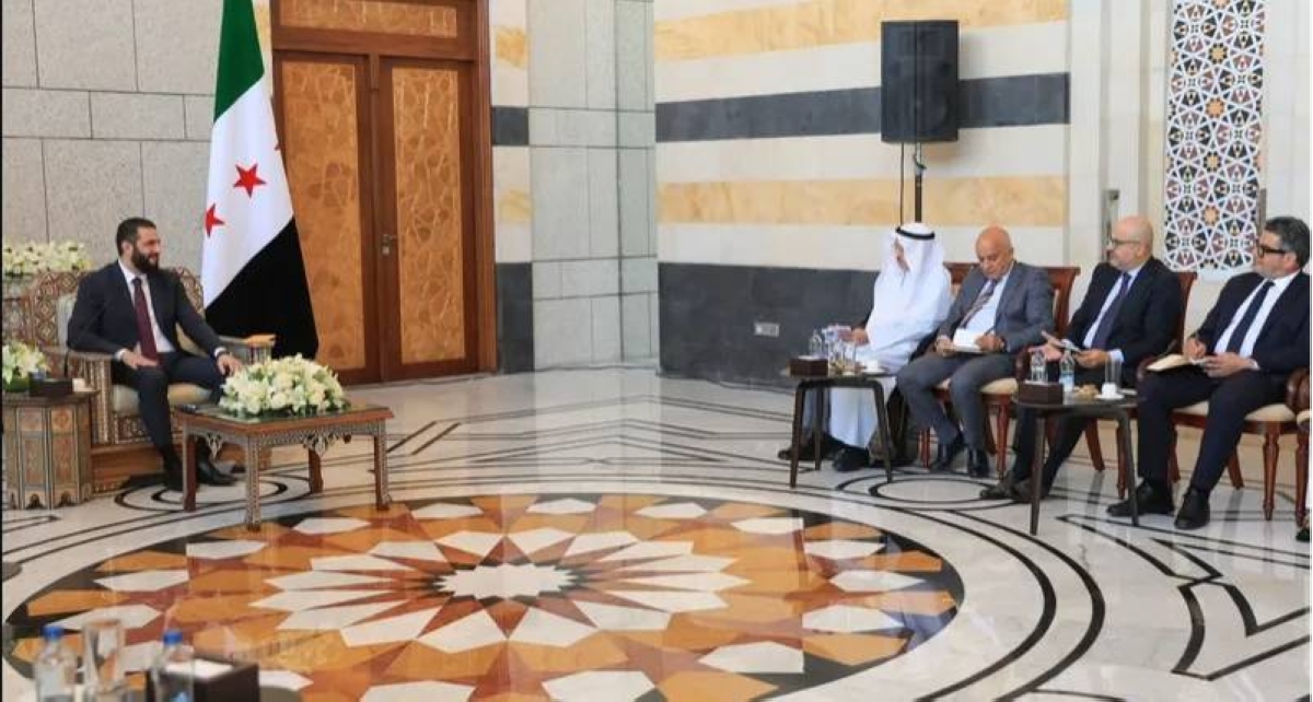 الشرع: وحدة سورية خط أحمر.. لا تقسيم ولا انفصال الشرع: وحدة سورية خط أحمر.. لا تقسيم ولا انفصال