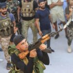 الجيش اللبناني يتسلم الدفعة الثانية من سلاح المخيمات