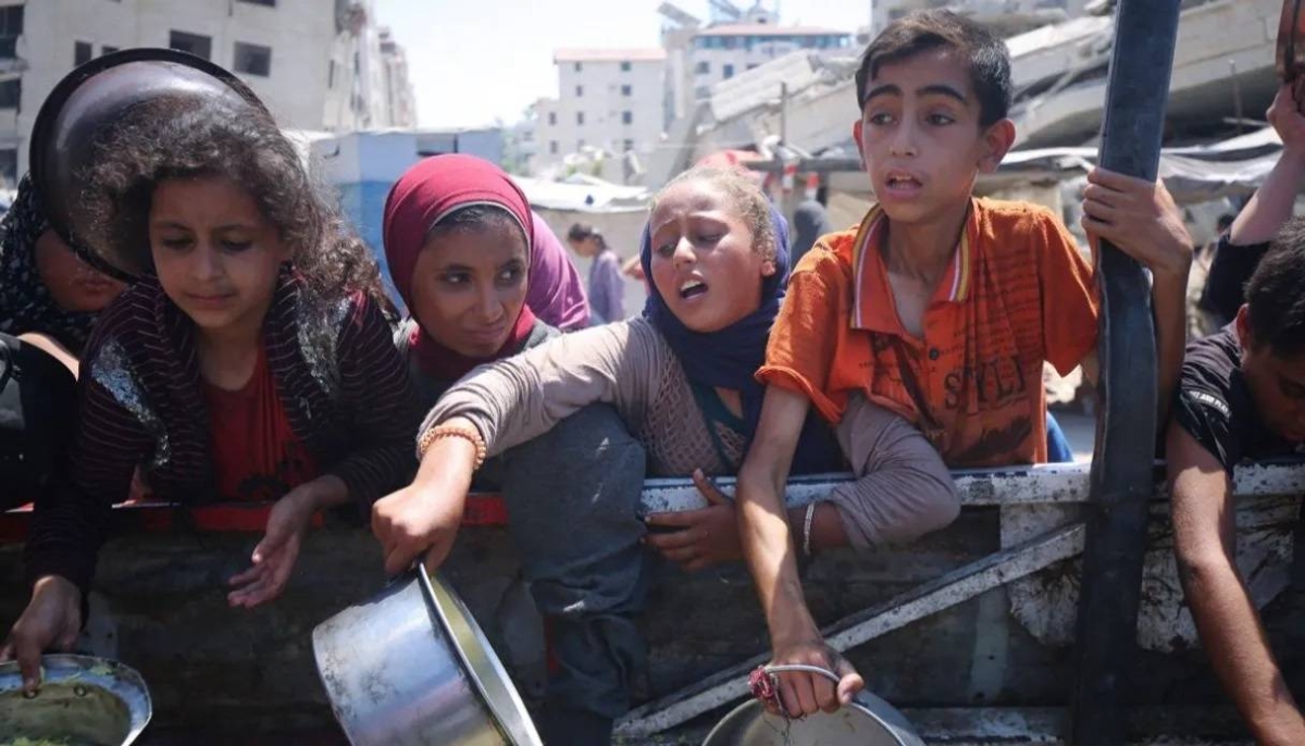 17 قتيلاً في غزة.. ووزير إسرائيلي يهدّد بمزيد من حرب التجويع 17 قتيلاً في غزة.. ووزير إسرائيلي يهدّد بمزيد من حرب التجويع