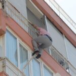 رجل يحاول الانتحار بسبب مشاجرة مع زوجته !