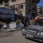 إسرائيل تُصعّد في غزة.. معارك عنيفة في حي الزيتون ونسف للمباني