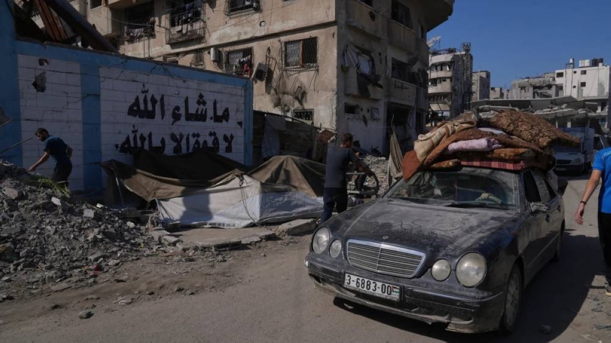 إسرائيل تُصعّد في غزة.. معارك عنيفة في حي الزيتون ونسف للمباني