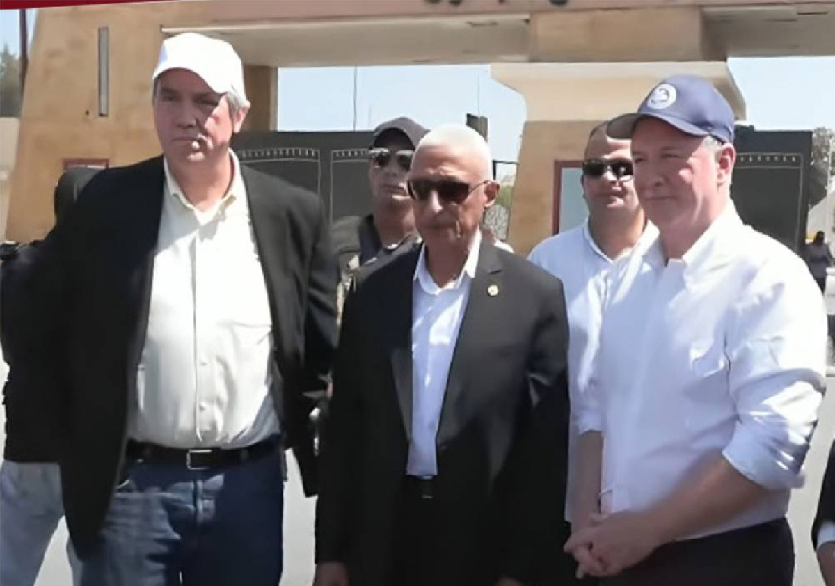 وفد أمريكي يزور معبر رفح ومخازن المساعدات في مصر وفد أمريكي يزور معبر رفح ومخازن المساعدات في مصر