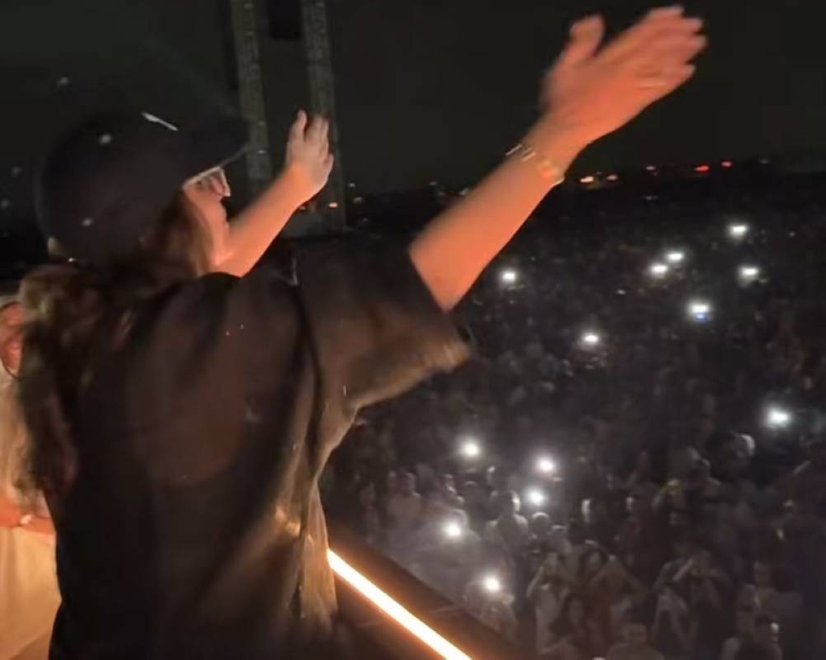 «حفلة متتنسيش».. أول ظهور علني لـ أنغام في حفل «كايروكي»