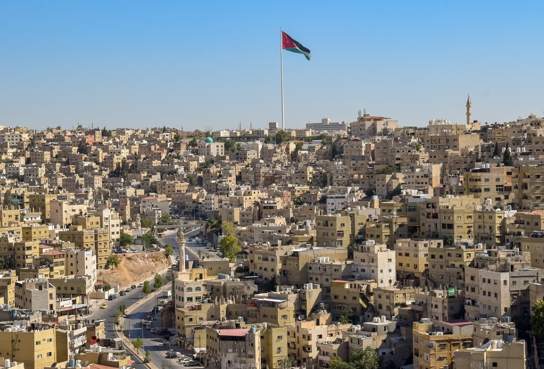 اجواء شديدة الحرارة حتى الخميس وسط هطول مطري في اماكن متفرقة