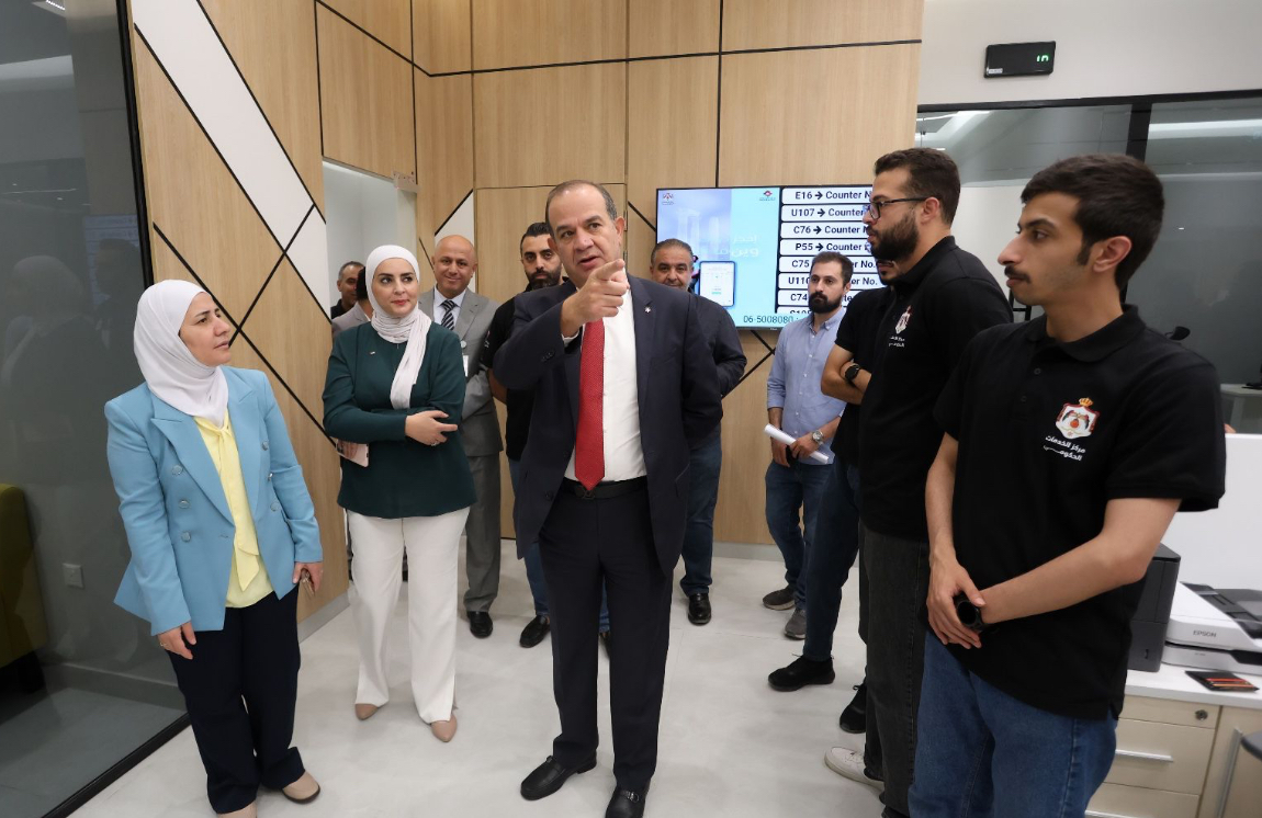 افتتاح التوسعة الجديدة لمركز الخدمات الحكومية في المقابلين