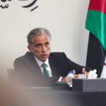 رئيس الوزراء تفقد 93 موقعا في جميع محافظات المملكة نتج عنها 242 إجراء لمختلف القطاعات