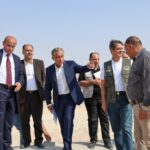 رئيس الوزراء يتفقد ستة مواقع تنموية وخدمية في محافظة الكرك