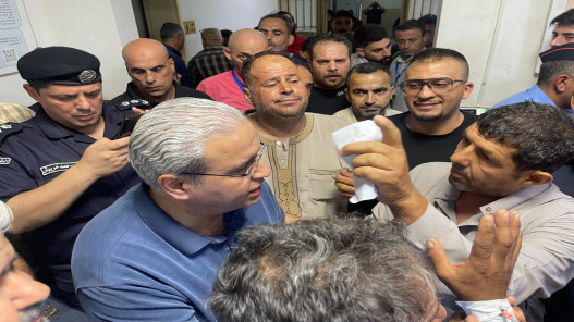 وزير الصحة: انقطاع التيار الكهربائي في مستشفى الزرقاء لم يؤثر على المرضى وزير الصحة: انقطاع التيار الكهربائي في مستشفى الزرقاء لم يؤثر على المرضى