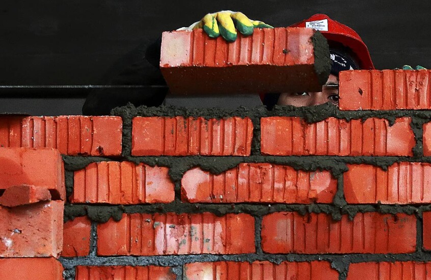 تطوير مادة إسمنتية تساعد في تبريد المباني! تطوير مادة إسمنتية تساعد في تبريد المباني!