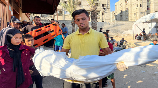 61 شهيدا و308 جرحى في غزة خلال الـ24 ساعة الماضية​ 