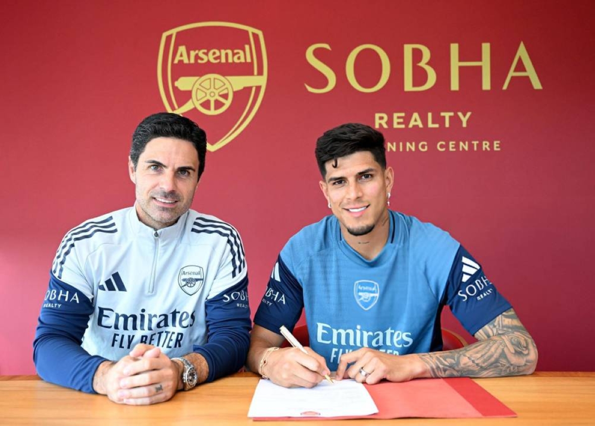 الإكوادوري هينكابي ينضم لأرسنال الإكوادوري هينكابي ينضم لأرسنال