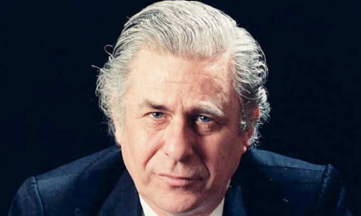 «بعد نقله للمستشفى».. «الموسيقيين» تكشف تفاصيل الحالة الصحية للمايسترو سليم سحاب «بعد نقله للمستشفى».. «الموسيقيين» تكشف تفاصيل الحالة الصحية للمايسترو سليم سحاب