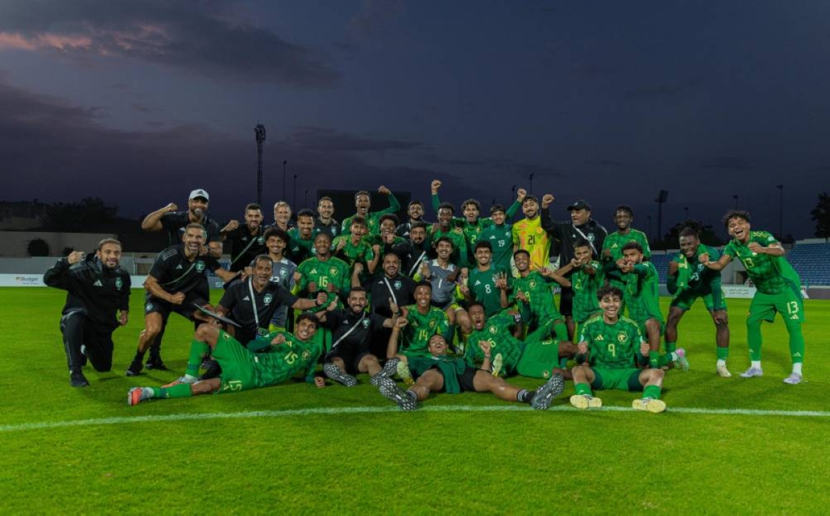 منتخبنا يتأهل لنصف النهائي متصدراً واليمن ثانياً في خليجيي 20