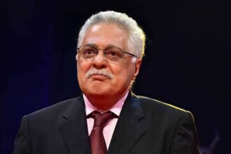 توفيق عبدالحميد يشكو عبر «عكاظ» من استبعاد شقيقه عن الساحة الفنية منذ 10 سنوات توفيق عبدالحميد يشكو عبر «عكاظ» من استبعاد شقيقه عن الساحة الفنية منذ 10 سنوات