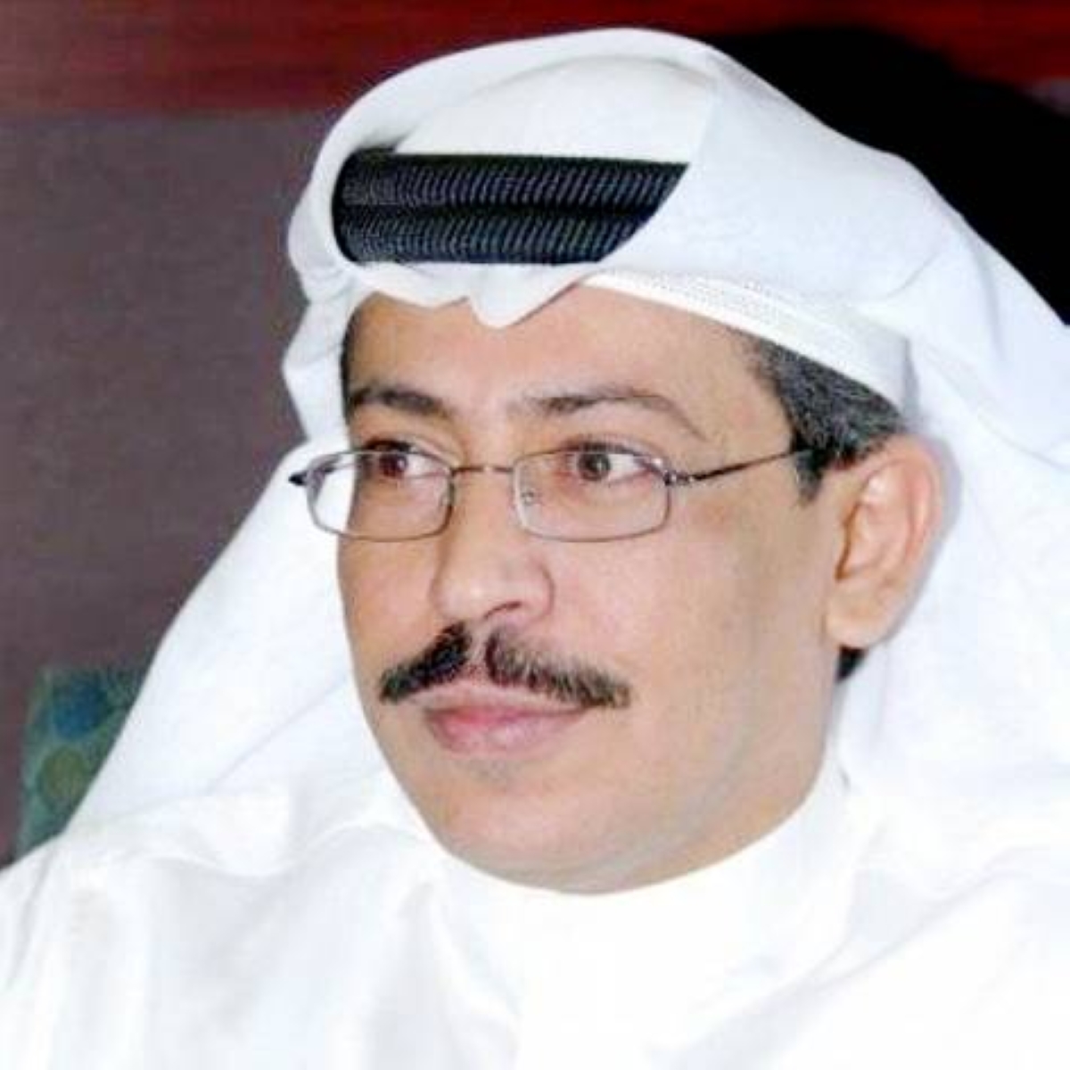 وهج الجوائز والتكريم يلفت انتباه «المؤسسات» للمبدعين