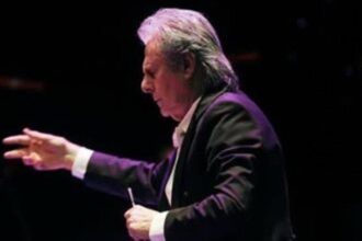 نجل شقيق المايسترو سليم سحاب لـ «عكاظ»: تحسنت حالته الصحية وغادر المستشفى