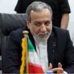 عراقجي يتفق مع أوروبا لمواصلة المحادثات.. مشاورات بين إيران و«الطاقة الذرية» اليوم