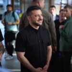 زيلينسكي يرفض مقترح بوتين بعقد اللقاء في موسكو