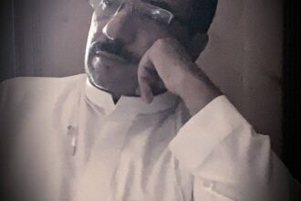 الوجه الغائب.. قراءة في حضور الأرض والإنسان عند الخبتي الوجه الغائب.. قراءة في حضور الأرض والإنسان عند الخبتي