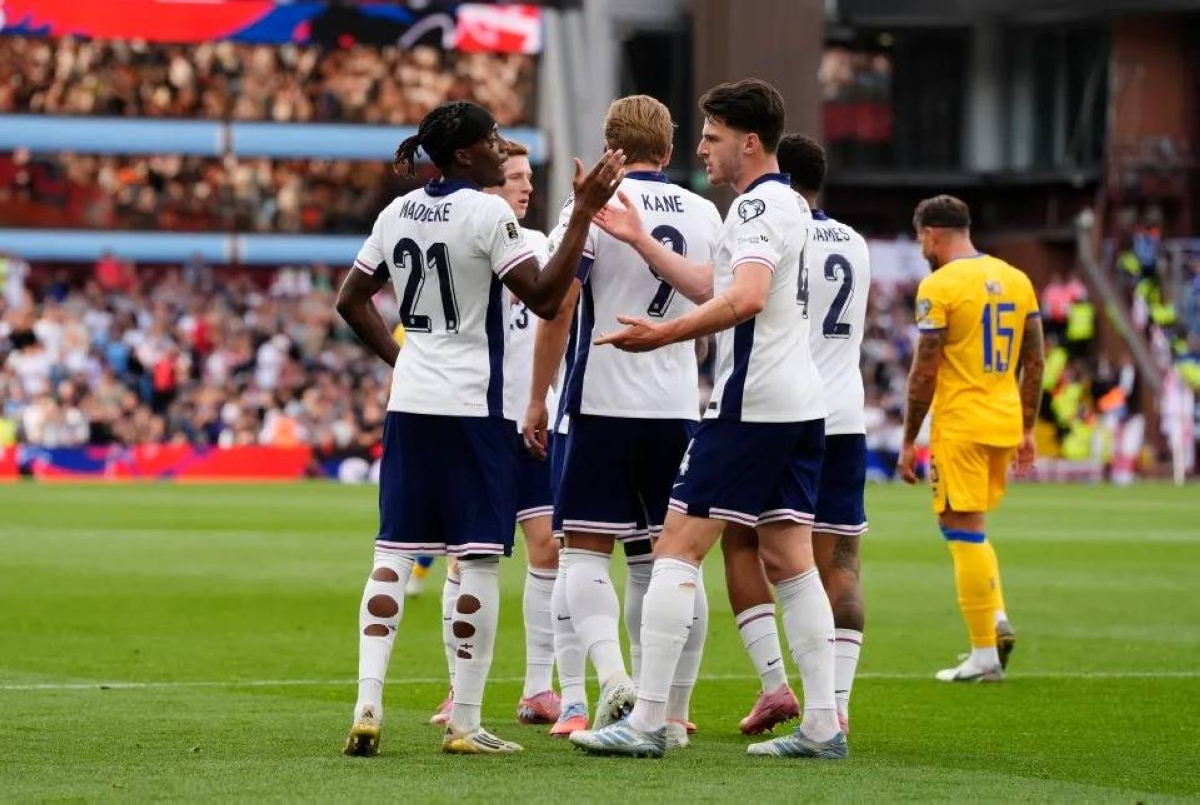 تصفيات المونديال.. إنجلترا تهزم أندورا وتتصدر مجموعتها بالعلامة الكاملة تصفيات المونديال.. إنجلترا تهزم أندورا وتتصدر مجموعتها بالعلامة الكاملة