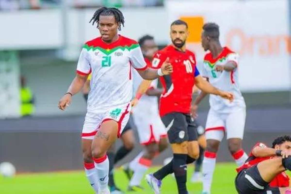 تعادل مصر مع بوركينا فاسو يؤجل بطاقة العبور إلى «المونديال» تعادل مصر مع بوركينا فاسو يؤجل بطاقة العبور إلى «المونديال»