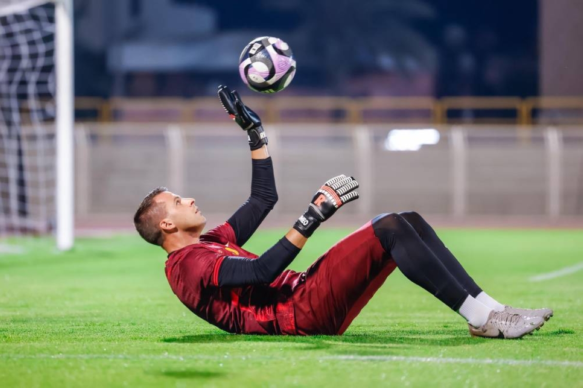 طالب بتساوي الدعم.. مدرب الخليج «دونيس»: لو توفرت لنا ميزانية أكبر لحققنا نتائج أكثر تأثيراً طالب بتساوي الدعم.. مدرب الخليج «دونيس»: لو توفرت لنا ميزانية أكبر لحققنا نتائج أكثر تأثيراً