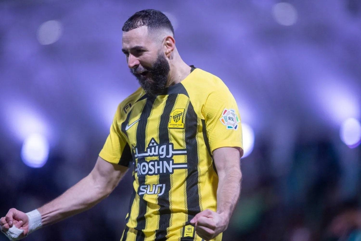 رابطة دوري المحترفين تذكّر الأندية.. تكريم بنزيما وبلان غداً.. وكرستيانو يوم الأحد رابطة دوري المحترفين تذكّر الأندية.. تكريم بنزيما وبلان غداً.. وكرستيانو يوم الأحد