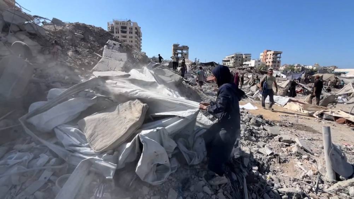 غزة.. نازحون بلا مأوى وإسرائيل ترتكب مجازر دامية