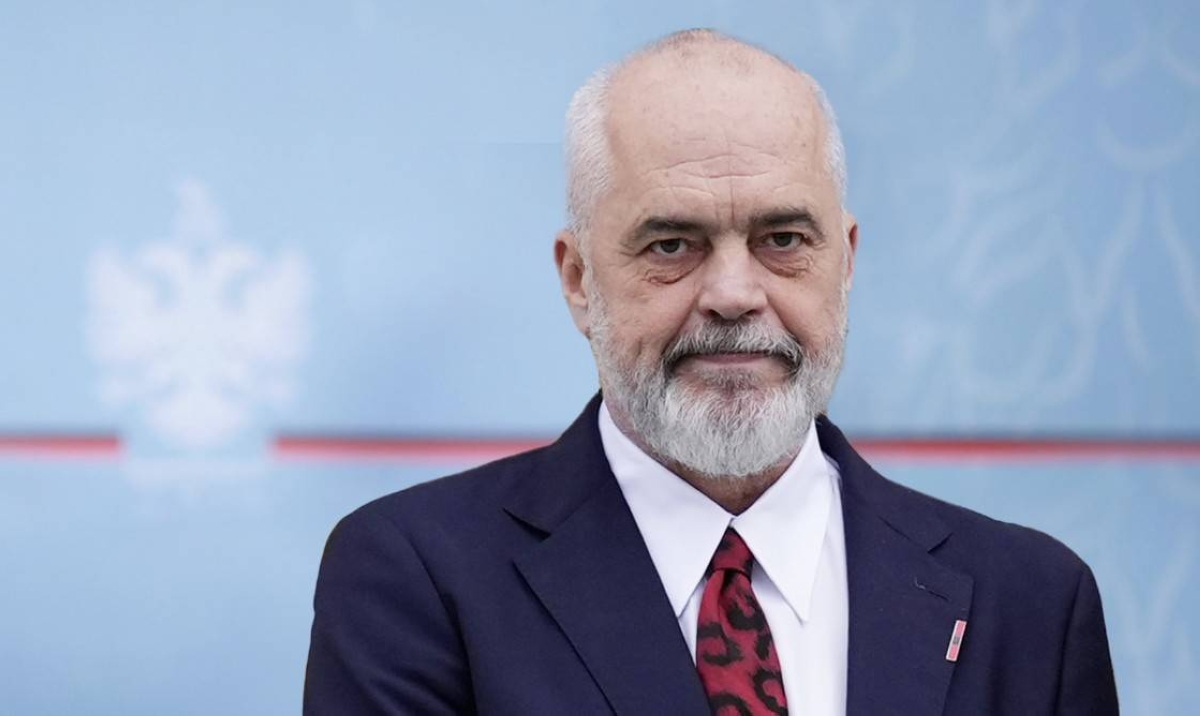 ألبانيا تعيّن وزيراً افتراضياً بالذكاء الاصطناعي لمكافحة الفساد ألبانيا تعيّن وزيراً افتراضياً بالذكاء الاصطناعي لمكافحة الفساد