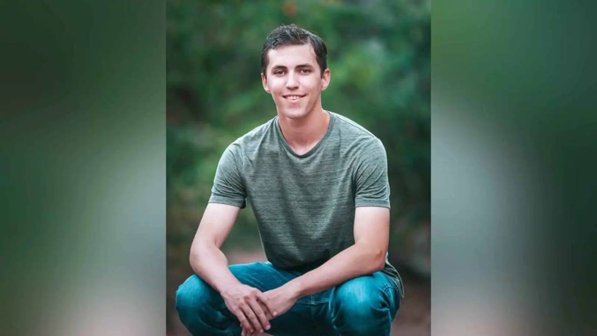 تفاصيل جديدة عن قاتل «كيرك»