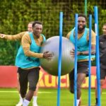 سعود ينتظر المشاركة أمام باريس سان جيرمان