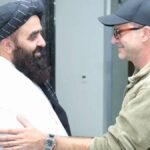 وزير الخارجية الأفغاني يطالب بتطبيع العلاقة مع أمريكا