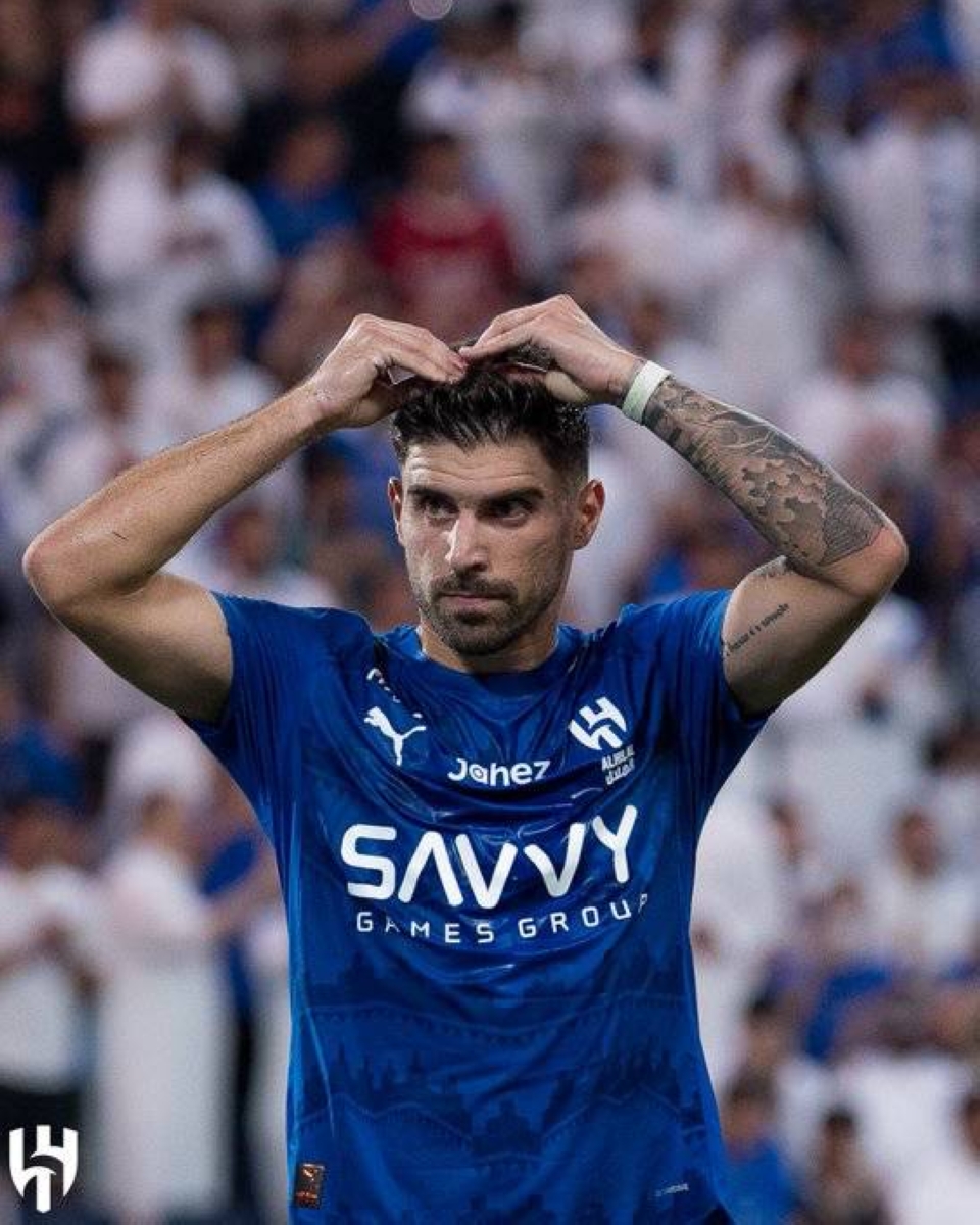 القادسية يكسر سطوة «الزعيم» في «أرينا» القادسية يكسر سطوة «الزعيم» في «أرينا»