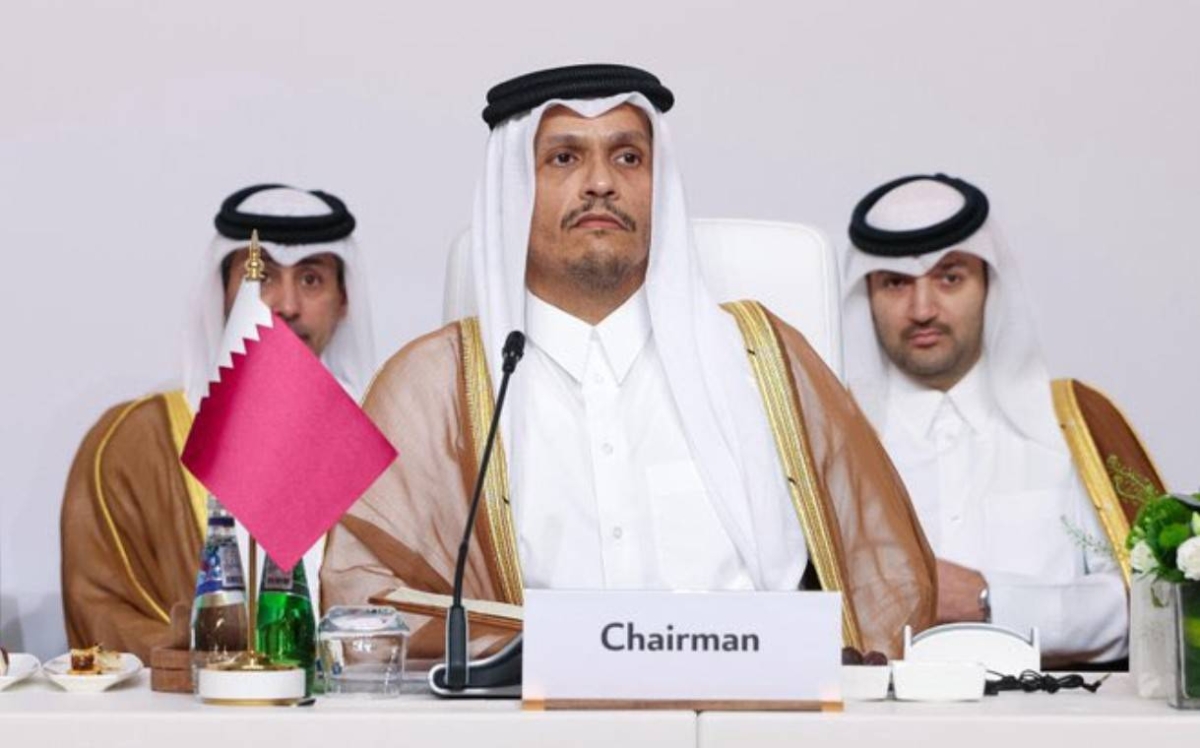 وزير خارجية قطر يؤكّد تقدير بلاده للتضامن العربي الإسلامي ضد الهجوم الإسرائيلي الغادر