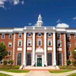 ترمب يُشدّد القيود على جامعة «هارفارد»